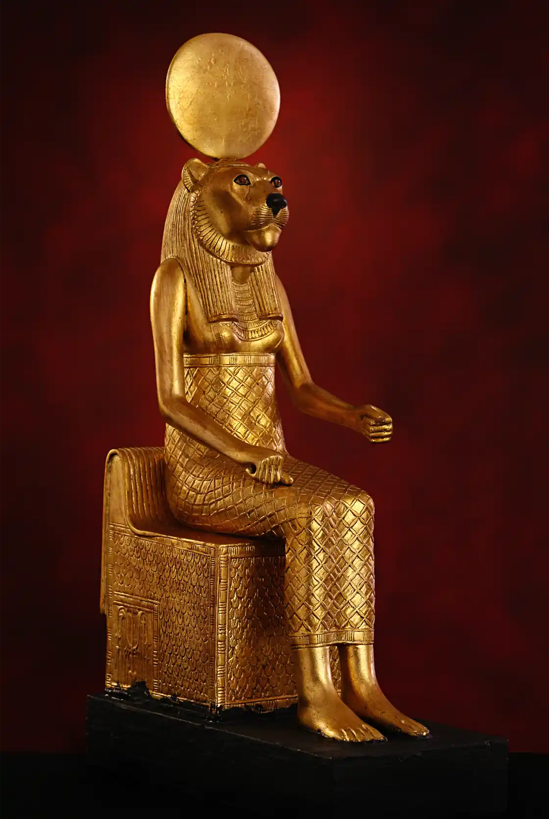 Statues and Ushabti