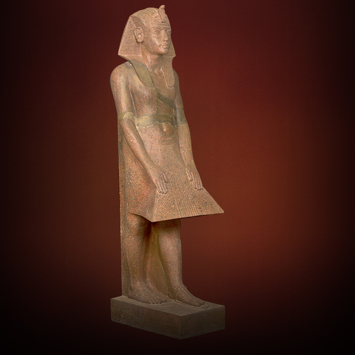 king Tutankhamun